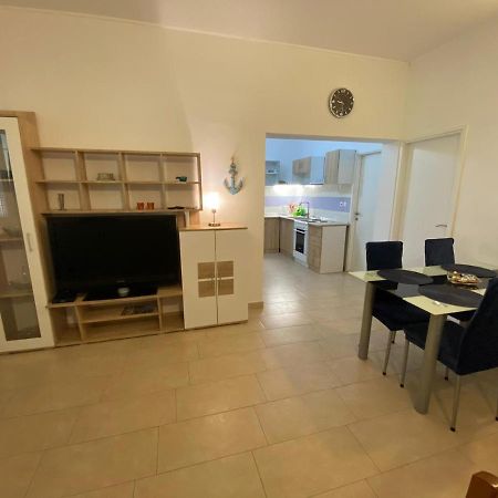 Apartmani Milka Vrsi Esterno foto