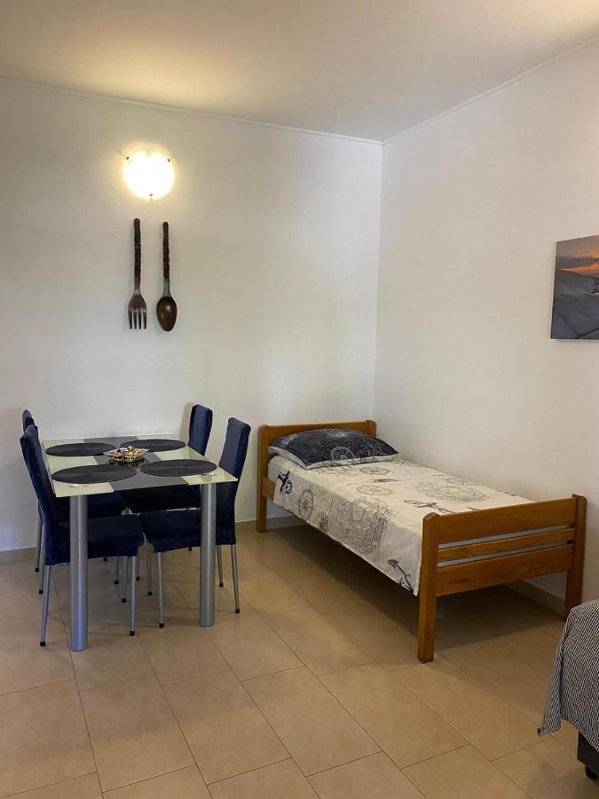 Apartmani Milka Vrsi Esterno foto