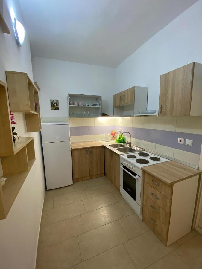 Apartmani Milka Vrsi Esterno foto